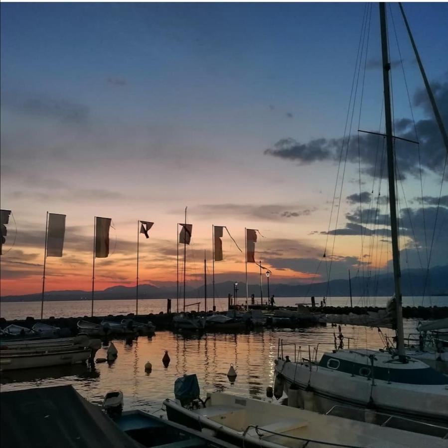 Appartamento La Casa Di Marzia Bardolino Esterno foto