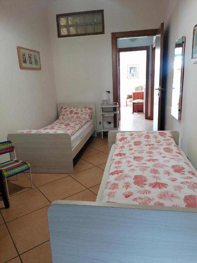 Appartamento La Casa Di Marzia Bardolino Esterno foto