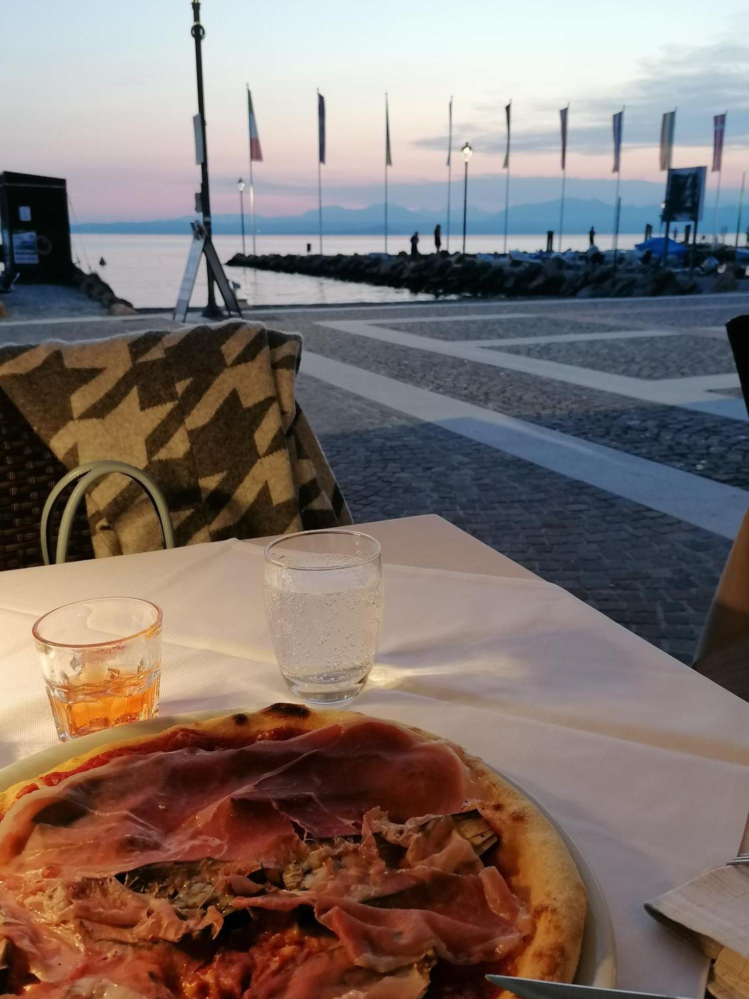 Appartamento La Casa Di Marzia Bardolino Esterno foto